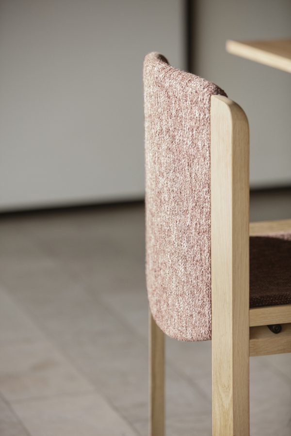 121 Scarpa Chair - +HALLE