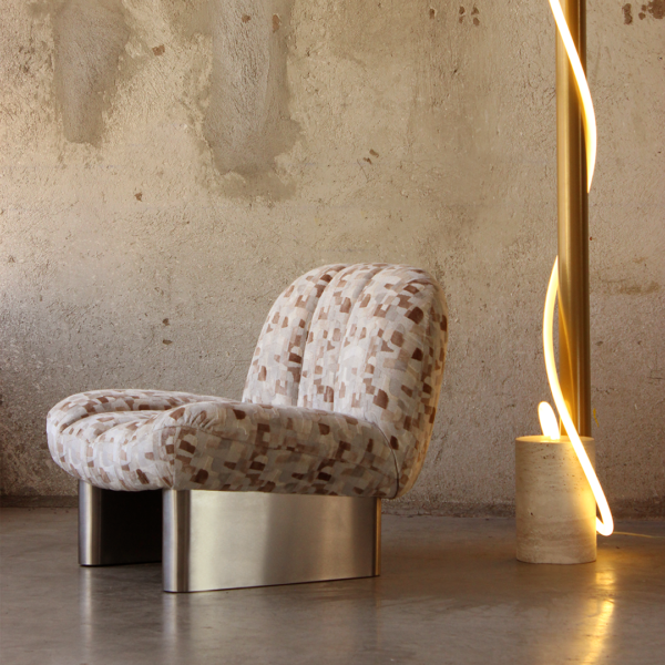 Colin Armchair, Dooq